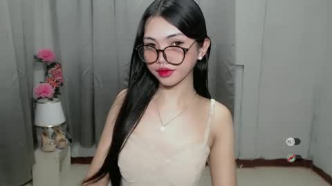 Snapshot of roxie_fuckdoll chatting on January 9, 2025, 8:34 am Roxie online show from January 9, 2025, 8:34 am