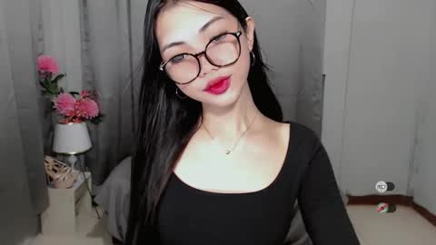 Snapshot of roxie_fuckdoll chatting on January 28, 2025, 10:01 pm Roxie online show from January 28, 2025, 10:01 pm