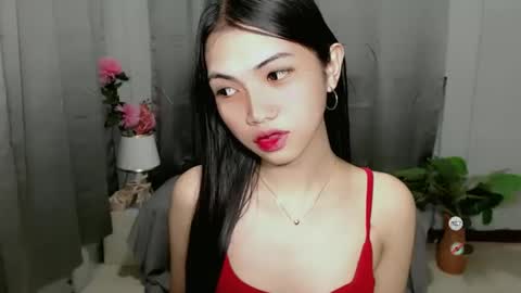 Snapshot of roxie_fuckdoll chatting on February 5, 2025, 5:30 am Roxie online show from February 5, 2025, 5:30 am