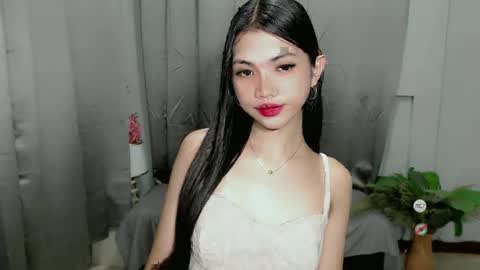 Snapshot of roxie_fuckdoll chatting on February 9, 2025, 1:44 am Roxie online show from February 9, 2025, 1:44 am