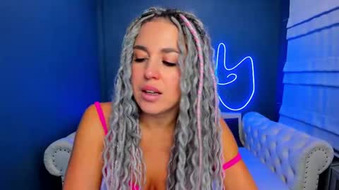 Snapshot of roxy_mars chatting on September 29, 2025, 1:22 am Roxy online show from September 29, 2025, 1:22 am