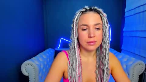 Snapshot of roxy_mars chatting on November 19, 2025, 1:49 am Roxy online show from November 19, 2025, 1:49 am