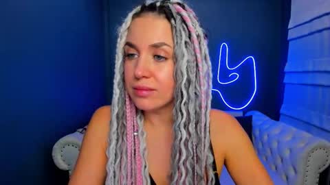 Snapshot of roxy_mars chatting on November 22, 2025, 1:48 am Roxy online show from November 22, 2025, 1:48 am