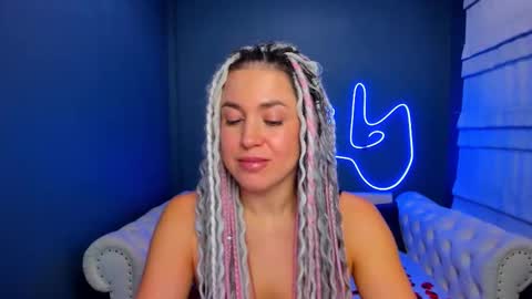 Snapshot of roxy_mars chatting on November 29, 2025, 3:53 am Roxy online show from November 29, 2025, 3:53 am