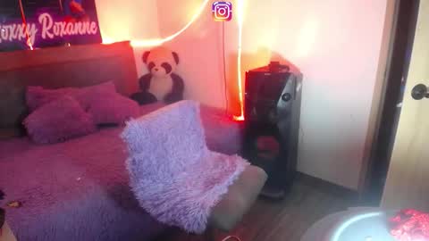 Snapshot of roxy_roxxan chatting on November 27, 2025, 2:24 am - online show from November 27, 2025, 2:24 am