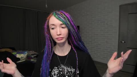 Roxy online show from December 18, 2024, 2:53 am