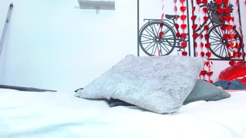 Snapshot of roxy_stone1 chatting on February 22, 2025, 11:03 pm roxy_stone1 online show from February 22, 2025, 11:03 pm