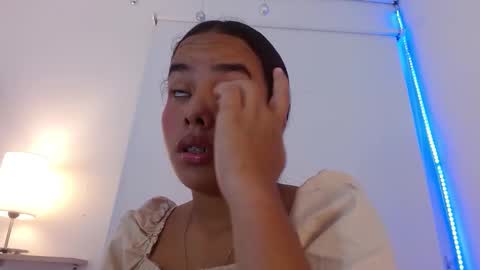 Snapshot of roxy_stone1 chatting on September 16, 2025, 7:26 pm roxy_stone1 online show from September 16, 2025, 7:26 pm