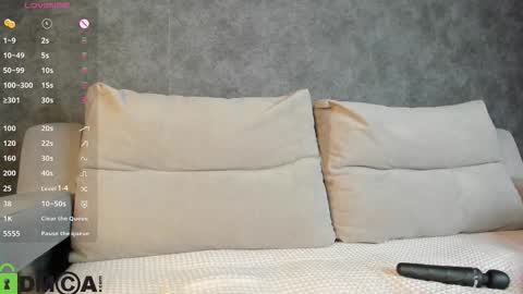 Snapshot of roxy_sunny chatting on September 13, 2025, 8:25 am Roxy GMT2 Mon 10 AM - 4 PMTue 10 AM - 4 PM Wed 10 AM - 4 PM Sat 10 AM - 4 PM Sun 10 AM - 4 PM. online show from September 13, 2025, 8:25 am