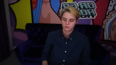 roxyflames online show from December 2, 2025, 3:40 pm