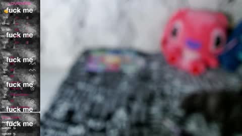 Snapshot of royangela chatting on November 4, 2025, 11:04 pm angela online show from November 4, 2025, 11:04 pm