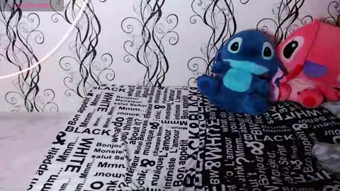 Snapshot of royangela chatting on November 8, 2025, 1:55 pm angela online show from November 8, 2025, 1:55 pm