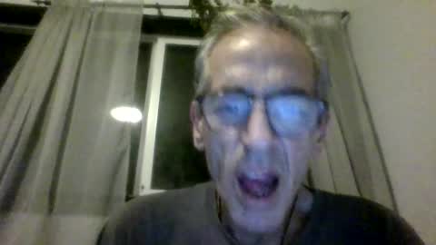 Snapshot of royboy2561 chatting on October 14, 2025, 5:30 am Roy Murrin online show from October 14, 2025, 5:30 am