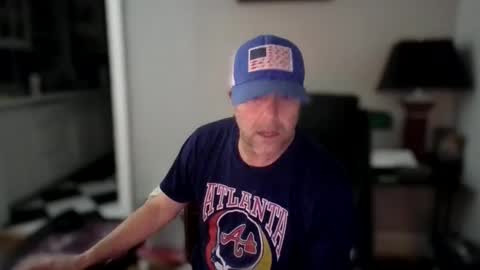 Snapshot of rtrmoney18 chatting on September 25, 2025, 3:10 am rtrmoney18 online show from September 25, 2025, 3:10 am