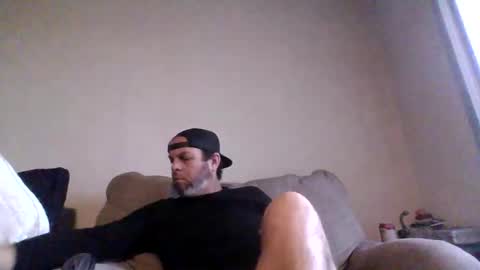 rubbingoneout714 online show from December 4, 2025, 7:00 pm