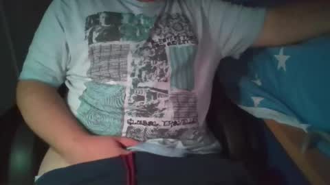 Snapshot of ruben90mr chatting on November 5, 2025, 1:27 am ruben90mr online show from November 5, 2025, 1:27 am