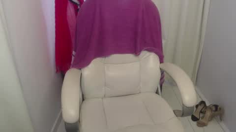 Rubi online show from February 26, 2025, 4:14 pm