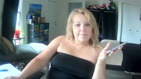 Snapshot of rubygissing chatting on October 6, 2025, 3:20 pm Call me Ruby online show from October 6, 2025, 3:20 pm