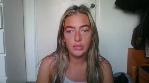 Snapshot of rubyredxxxoxxx chatting on September 28, 2025, 6:41 am rubyredxxxoxxx online show from September 28, 2025, 6:41 am