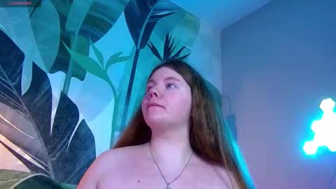 Snapshot of rubyvalen chatting on September 15, 2025, 1:05 am Ruby online show from September 15, 2025, 1:05 am