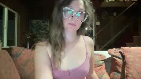 rubywavesback online show from November 13, 2025, 8:13 am