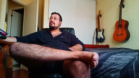  Ruck  online show from November 19, 2025, 12:38 pm