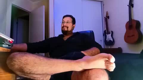  Ruck  online show from December 16, 2025, 2:05 am