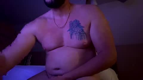 Snapshot of ruggedcharm777 chatting on November 7, 2025, 5:29 am ruggedcharm777 online show from November 7, 2025, 5:29 am