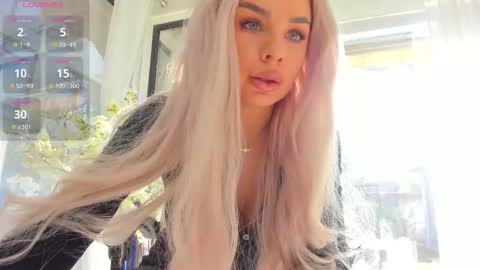 Ava online show from November 22, 2025, 8:57 am