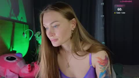 Mary online show from March 9, 2025, 5:17 pm