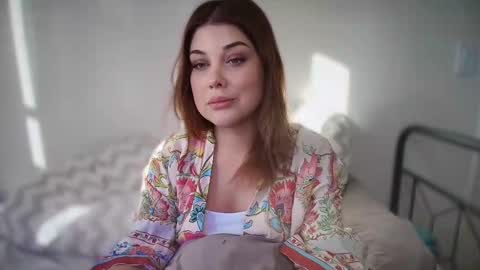 Alex online show from November 17, 2025, 7:19 pm