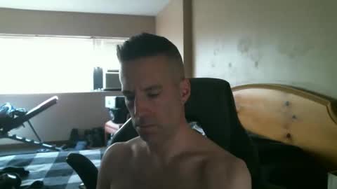 rustic_cuse_777 online show from October 29, 2025, 3:47 pm