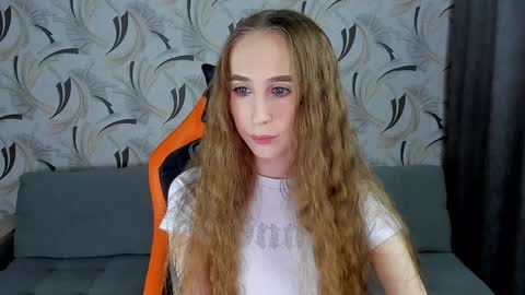 Snapshot of rut___willis chatting on December 10, 2024, 11:30 pm  MiR  online show from December 10, 2024, 11:30 pm