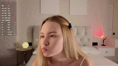 Ruta prize for the new fan club members hehe online show from November 15, 2025, 8:27 pm