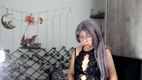 ruth_blue21 online show from February 22, 2025, 5:55 am
