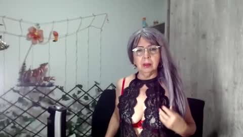 ruth_blue21 online show from March 2, 2025, 2:19 am