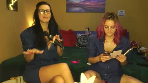 ruxandradanny online show from December 3, 2025, 2:37 pm