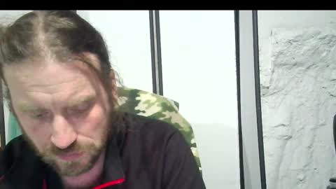 rwb1982 online show from December 3, 2025, 1:24 am