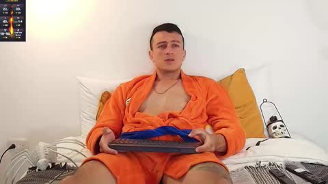 Sr Coast online show from October 31, 2025, 10:55 pm