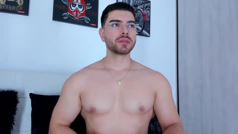 Snapshot of ryan_cooper_1 chatting on January 14, 2025, 6:45 am Ryan online show from January 14, 2025, 6:45 am