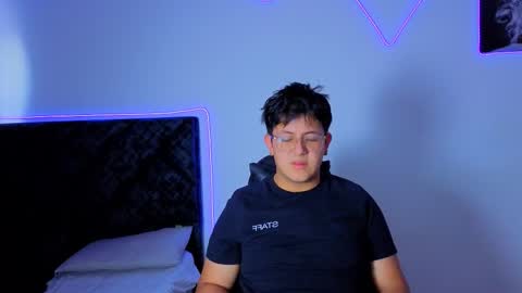 Ryan online show from December 17, 2025, 7:20 pm