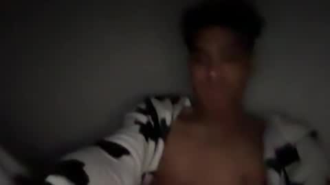 ryan_hil online show from November 22, 2025, 3:27 am