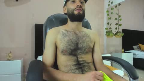 ryan_jackson_ online show from November 7, 2025, 6:35 am