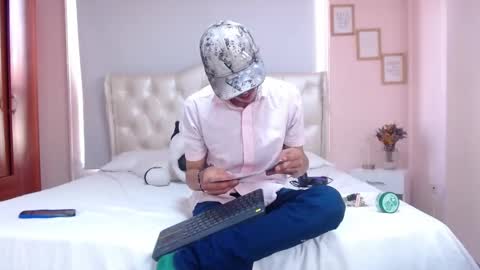 Snapshot of ryan_maxy chatting on January 18, 2025, 6:32 pm ryan online show from January 18, 2025, 6:32 pm