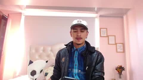 Snapshot of ryan_maxy chatting on February 9, 2025, 1:25 pm ryan online show from February 9, 2025, 1:25 pm