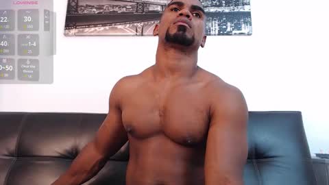 Snapshot of ryannfit chatting on November 3, 2025, 2:35 am instagram.. Ryandwrn online show from November 3, 2025, 2:35 am