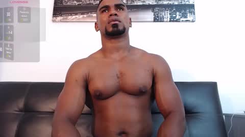 Snapshot of ryannfit chatting on November 6, 2025, 3:18 am instagram.. Ryandwrn online show from November 6, 2025, 3:18 am