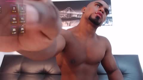 Snapshot of ryannfit chatting on November 27, 2025, 5:04 pm instagram.. Ryandwrn online show from November 27, 2025, 5:04 pm