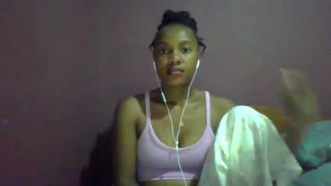 Snapshot of rycie chatting on October 27, 2025, 4:38 am Rycie online show from October 27, 2025, 4:38 am