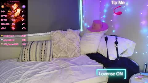 ryderrose247 online show from November 20, 2025, 7:46 pm